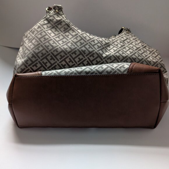 Tommy Hilfiger Tote Bag, Logo Print in khaki with brown faux leather details - Picture 5 of 10